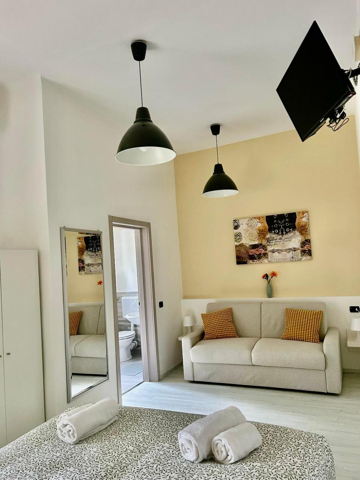 Casa Giulietta Hotel Desenzano del Garda Ngoại thất bức ảnh